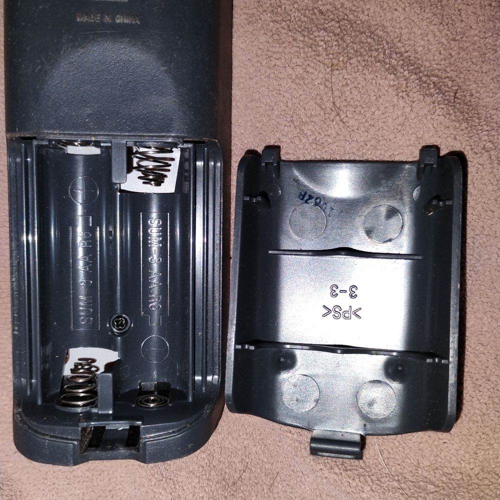 Sony Remote Control - Picture 3 of 3